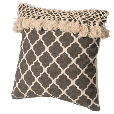 DEERLUX 16" Handwoven Cotton Throw Pillow Cover With Ogee Pattern And Tasseled Top 9 DEERLUX 16" Handwoven Cotton Throw Pillow Cover With Ogee Pattern And Tasseled Top - Image 7