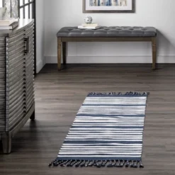 NuLOOM Rowen Striped Cotton Tassel Area Rug