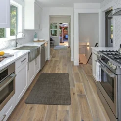 World Rug Gallery Textured Beige Anti-fatigue Mat -Safavieh Store GUEST 2547bc64 853e 4034 96f9 d949b8cf26e0