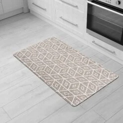 World Rug Gallery Modern Geometric Anti-Fatigue Standing Mat -Safavieh Store GUEST 4a8e8de7 4b24 4aef 9121 ee0478a214c7