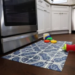 FlorArt French Quarter Low Profile Easy Clean Kitchen Mat Blue/White - Bungalow Flooring -Safavieh Store GUEST 70291ffe a7f6 448a b0a1 d25029c834bb