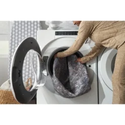 Nicole Curtis Machine Washable Distressed Southwestern Indoor Rug -Safavieh Store GUEST 7acfe27f 096f 4dca 8f42 2360f4164508