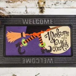 Evergreen Welcome My Pretties Sassafras Indoor Outdoor Switch Doormat 1'10"x10" Purple