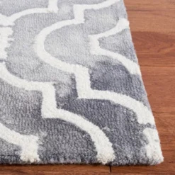 Dip Dye DDY538 Hand Tufted Area Rug - Safavieh