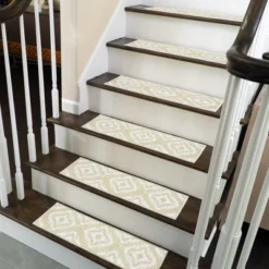 SussexHome Tetra One Design Cotton Anti-Slip Stair Treads, 9” X 28“ -Safavieh Store GUEST bc6003d1 7be2 4e8c bd98 d8659b217310