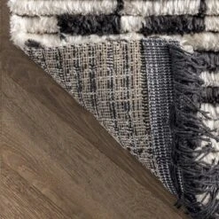 NuLOOM Celia Soft Shag Abstract Aztec Fringe Area Rug 17 NuLOOM Celia Soft Shag Abstract Aztec Fringe Area Rug -Safavieh Store GUEST c5c75442 f221 41fc 8ad5 41b2ce024b79
