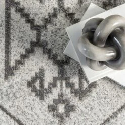 NuLOOM Kyleigh Machine Washable Southwestern Area Rug 16 NuLOOM Kyleigh Machine Washable Southwestern Area Rug -Safavieh Store GUEST f02aa015 0a15 4261 a394 09c118325965