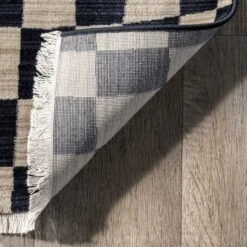 Dominique Abstract Checkered Fringe Area Rug 15 Dominique Abstract Checkered Fringe Area Rug -Safavieh Store GUEST f7435fbd e37b 4803 bc8a 28be1781f096